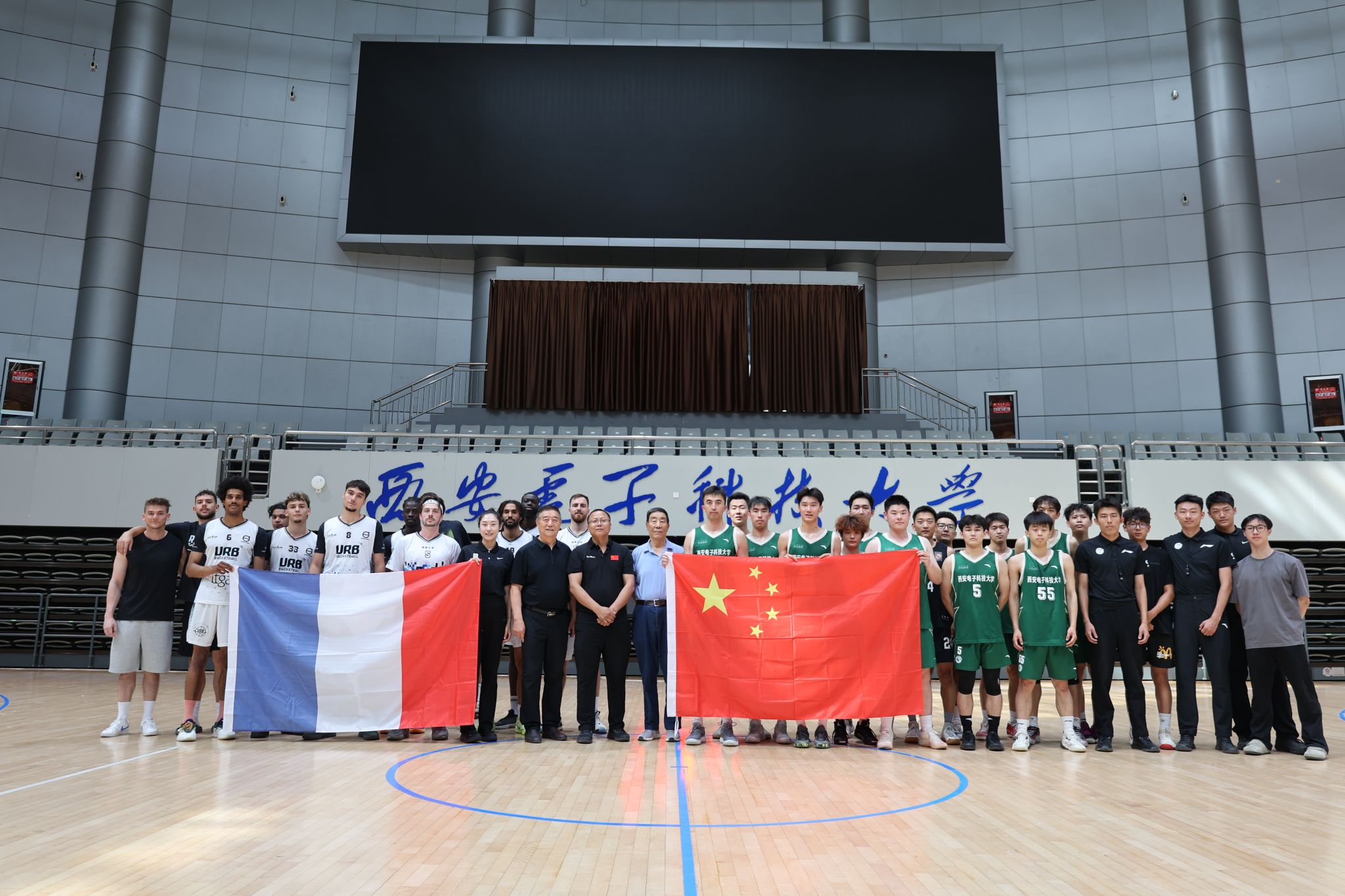 缺席泰山队 缺席泰山队