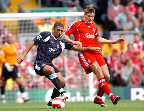 依旧在话题 依旧在话题